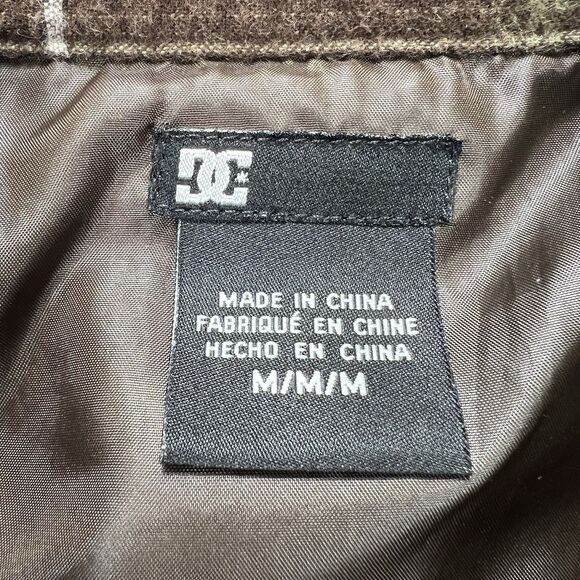 DC Plaid Flannel Shacket Men’s M Brown Green Heavyweight Skate Streetwear Y2K - Picture 5 of 9